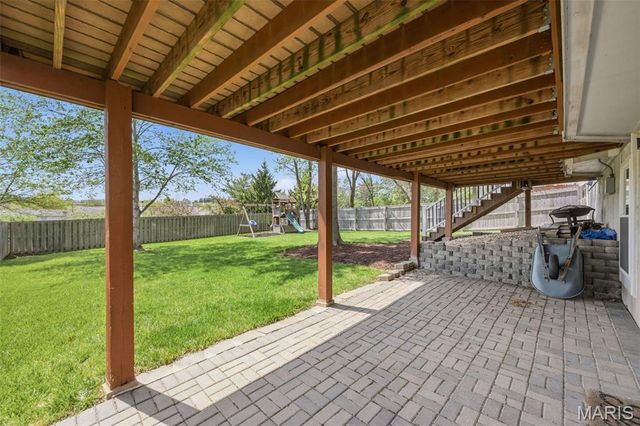 16762 Kingstowne Estates Drive, Wildwood, MO 63011