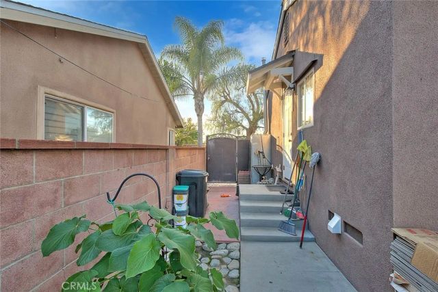 1862 Bonnie Brae, Pomona, CA 91767