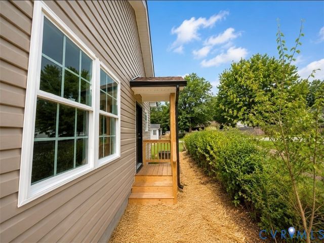 25721 Dinwiddie Ave, North Dinwiddie, VA 23803