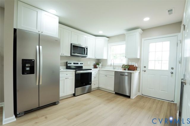 25721 Dinwiddie Ave, North Dinwiddie, VA 23803