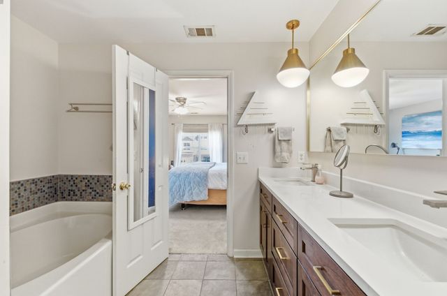404 Normandy Cir, Nashville, TN 37209