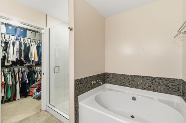 404 Normandy Cir, Nashville, TN 37209