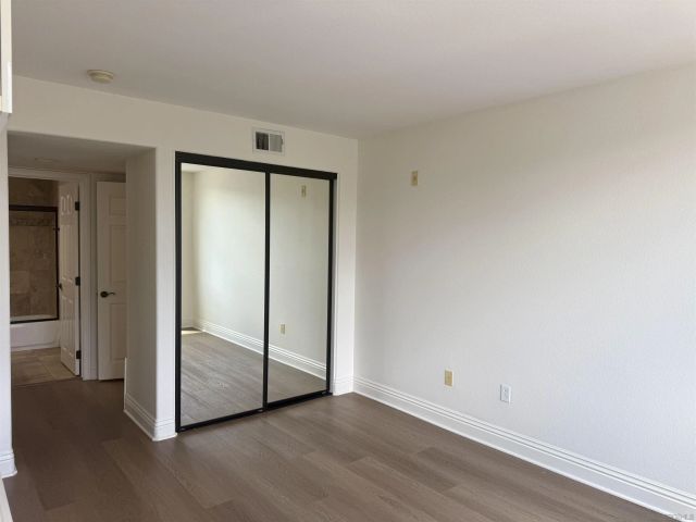 3979 Nobel 320, San Diego, CA 92122