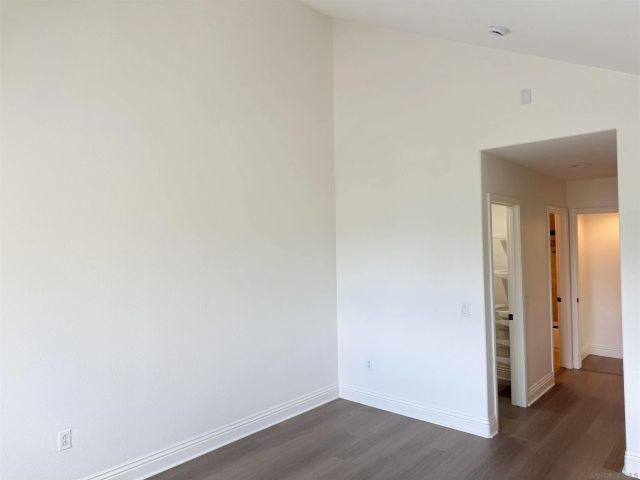 3979 Nobel 320, San Diego, CA 92122