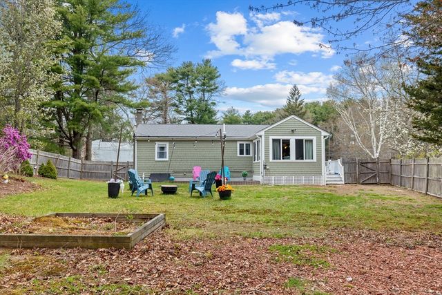 29 Lydon Lane, Kingston, MA 02364