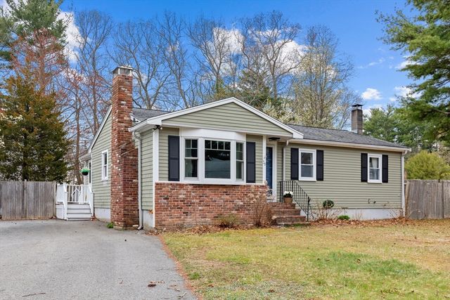 29 Lydon Lane, Kingston, MA 02364