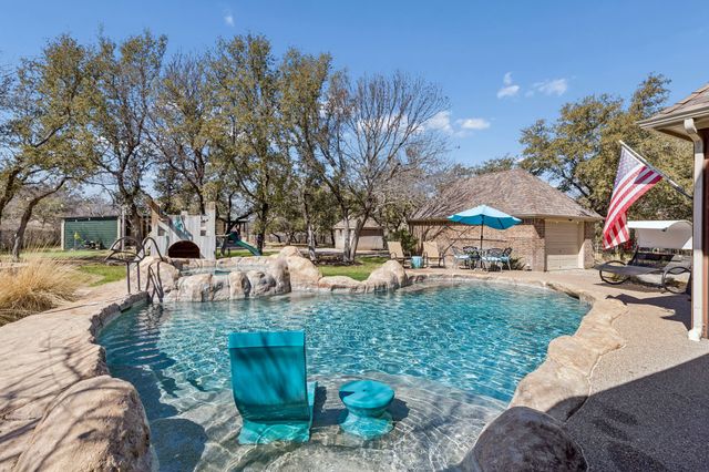 9525 Dickson Road, Fort Worth, TX 76179