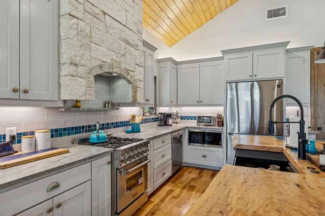 9525 Dickson Road, Fort Worth, TX 76179