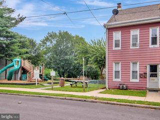 658 WALNUT ST, Pottstown, PA 19464