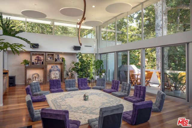 30047 Mulholland Highway, Agoura Hills, CA 91301