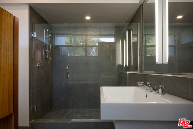 30047 Mulholland Highway, Agoura Hills, CA 91301