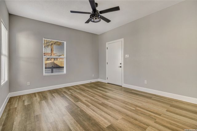 1805 Texas, San Antonio, TX 78228