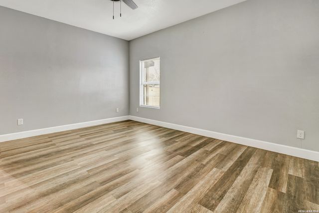 1805 Texas, San Antonio, TX 78228