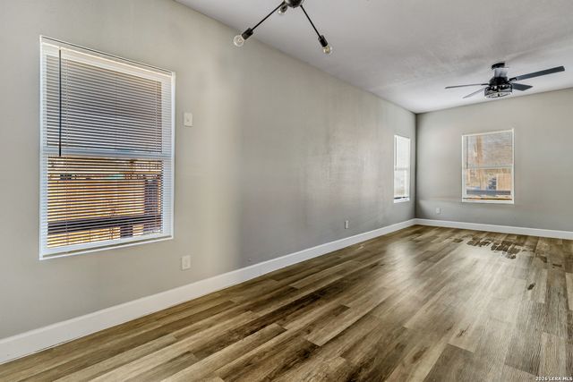 1805 Texas, San Antonio, TX 78228