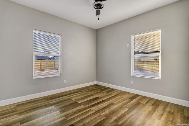 1805 Texas, San Antonio, TX 78228