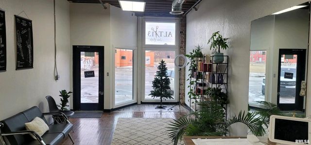 1014-1016 15TH Avenue, East Moline, IL 61244