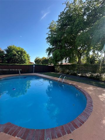 9814 SW 4th Ter, Miami, FL 33174