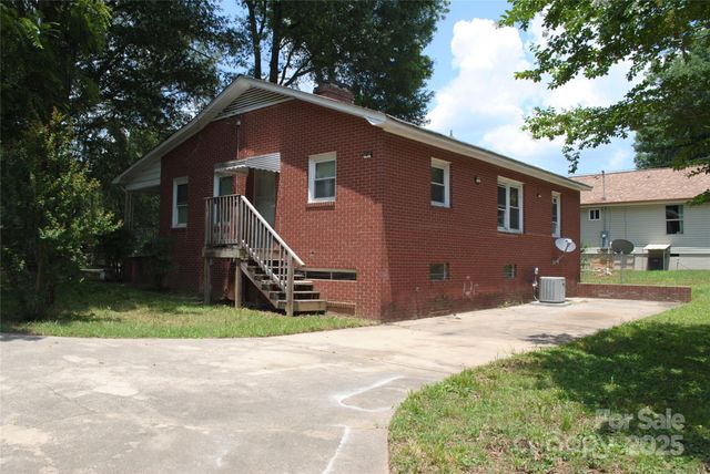 1125 Fries Street, Salisbury, NC 28144
