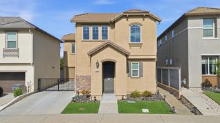 1060 Sagittaria Cir, Rocklin, CA 95765
