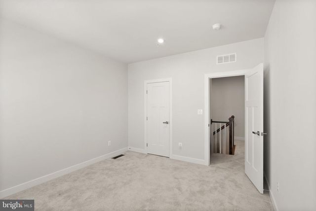 42564 INVERGORDON TER, Sterling, VA 20166