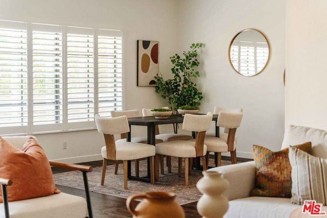 14050 Magnolia Boulevard 105, Los Angeles, CA 91423