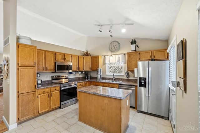 171 Hildebrant Drive, Hamilton Twp, OH 45039