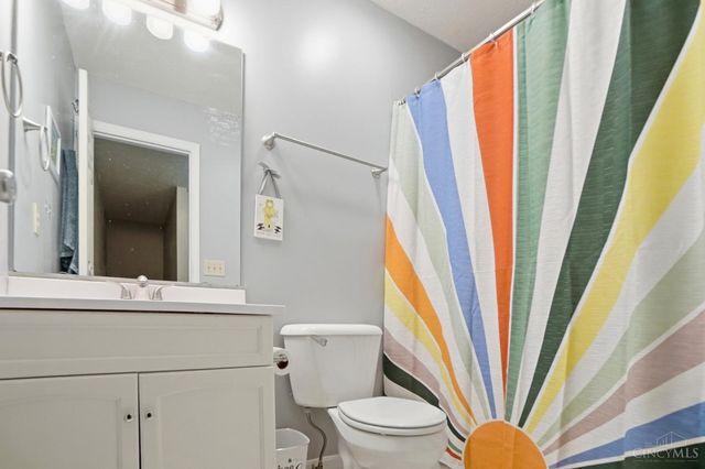 171 Hildebrant Drive, Hamilton Twp, OH 45039