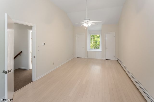 10 Iroquois Trl, Denville Twp., NJ 07834
