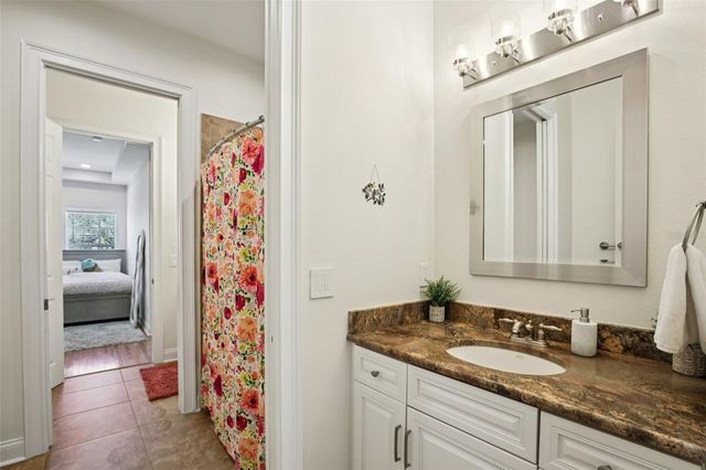 3621 W MORRISON AVENUE, Tampa, FL 33629