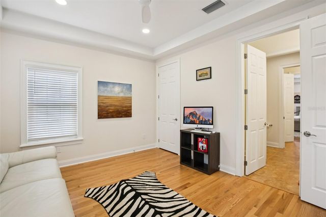 3621 W MORRISON AVENUE, Tampa, FL 33629