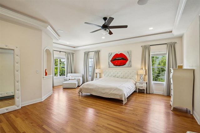 3621 W MORRISON AVENUE, Tampa, FL 33629