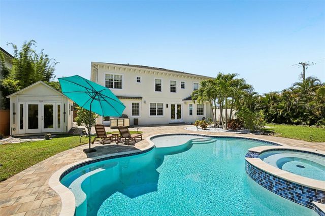 3621 W MORRISON AVENUE, Tampa, FL 33629