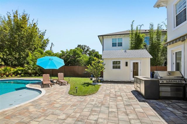 3621 W MORRISON AVENUE, Tampa, FL 33629