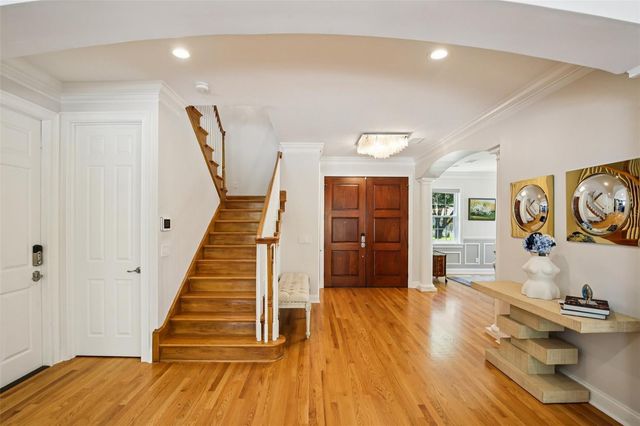 3621 W MORRISON AVENUE, Tampa, FL 33629