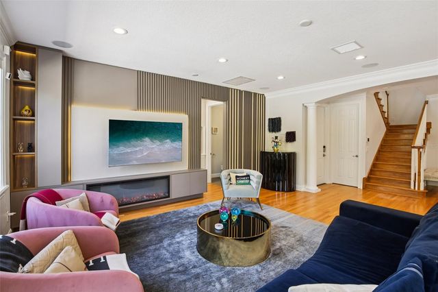 3621 W MORRISON AVENUE, Tampa, FL 33629