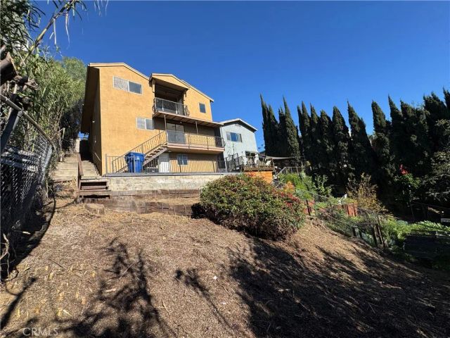 1736 Kilbourn Street, Los Angeles, CA 90065