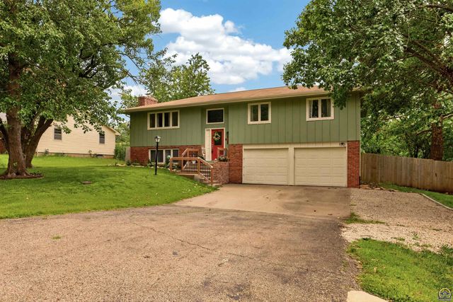 4325 SE 25th TER, Topeka, KS 66605