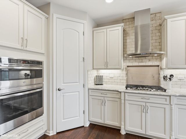 7172 Venturi Drive, Washington Twp, MI 48094