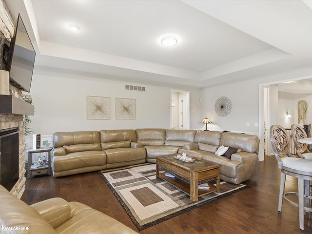 7172 Venturi Drive, Washington Twp, MI 48094