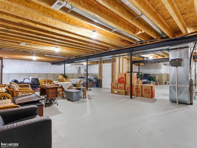 7172 Venturi Drive, Washington Twp, MI 48094
