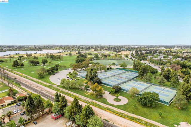 39567 Stevenson Place, Fremont, CA 94539