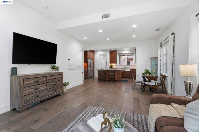 39567 Stevenson Place, Fremont, CA 94539