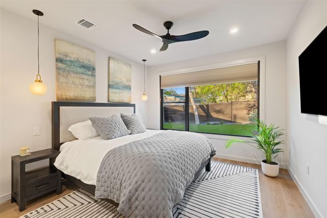 1502 Juliet ST, Austin, TX 78704