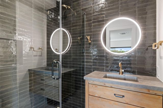 1502 Juliet ST, Austin, TX 78704