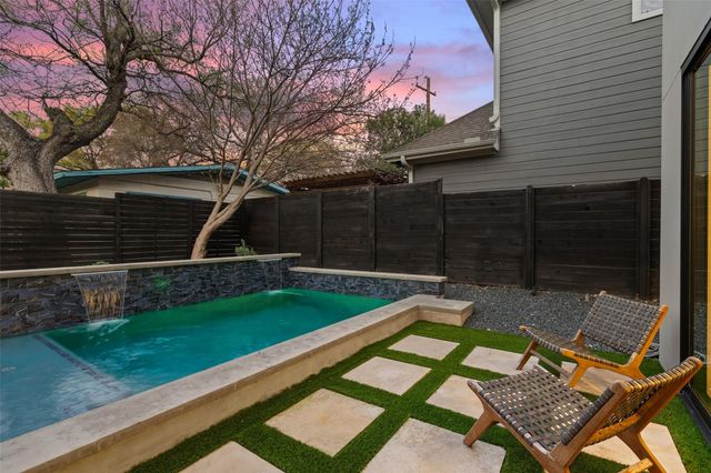 1502 Juliet ST, Austin, TX 78704