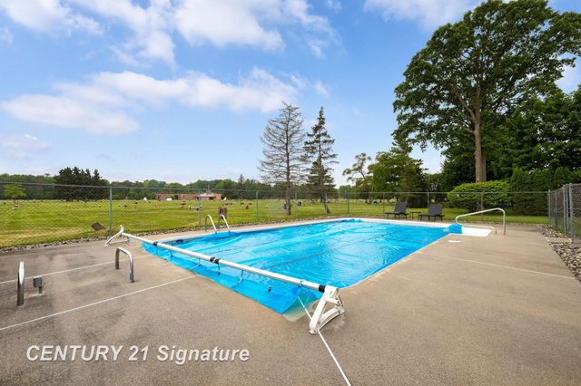4743 Century Drive, Saginaw Twp, MI 48638