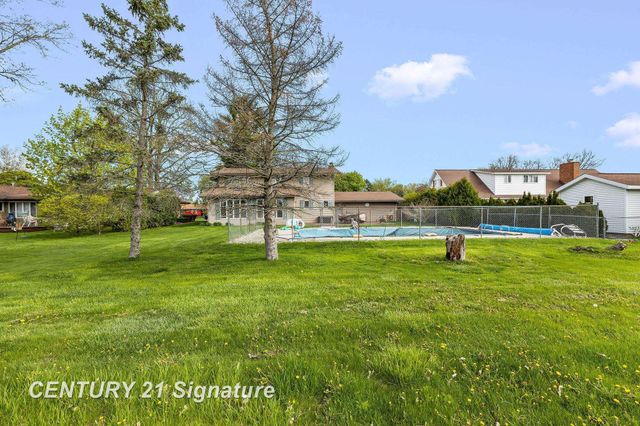 4743 Century Drive, Saginaw Twp, MI 48638