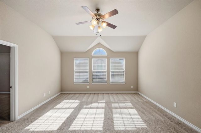 5617 Sleepy Creek Lane, Fort Worth, TX 76179