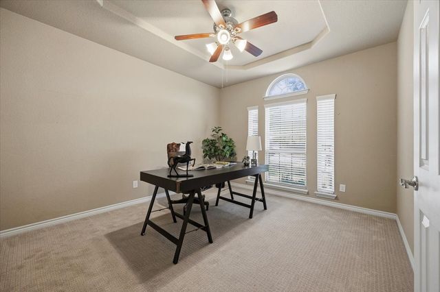 5617 Sleepy Creek Lane, Fort Worth, TX 76179