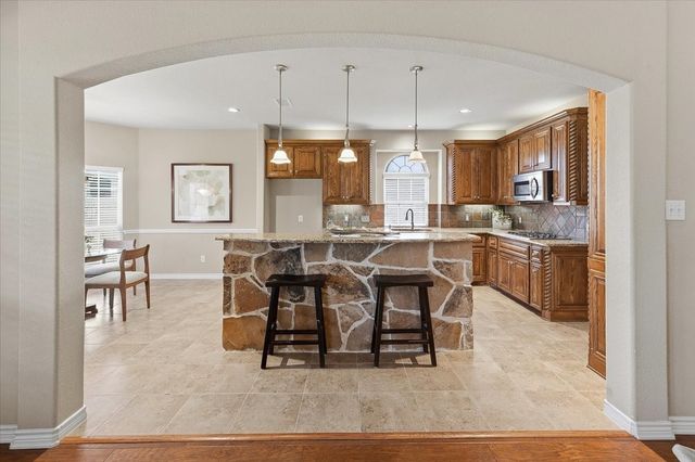 5617 Sleepy Creek Lane, Fort Worth, TX 76179